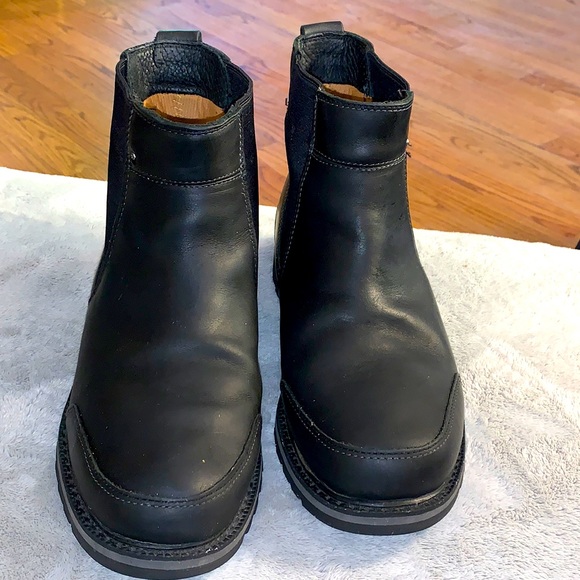 Timberland 9- black leather pull on boots main image 7